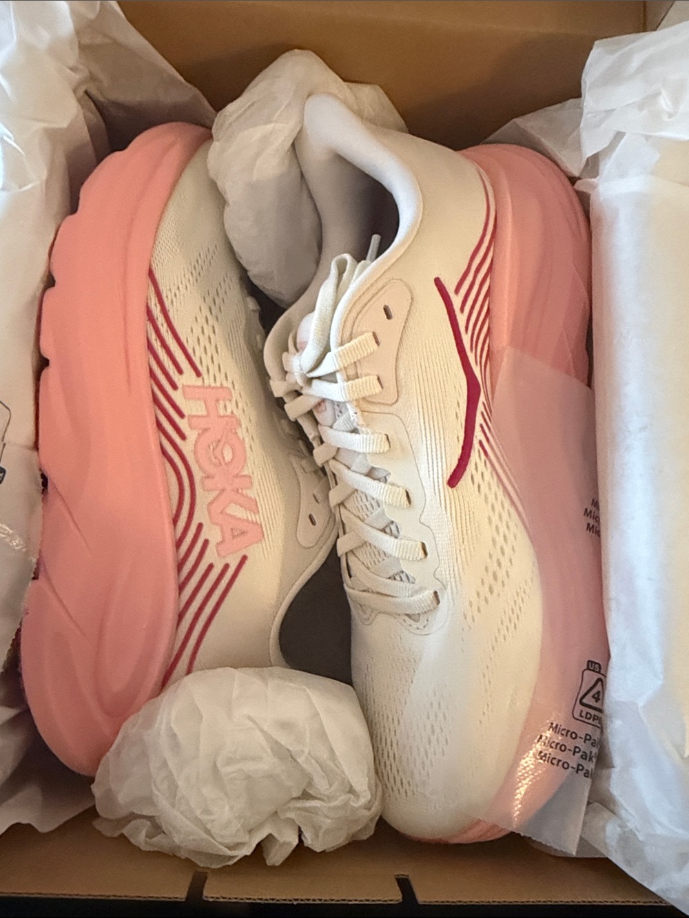 Hoka Running Shoes - Clifton 11 - Rose - Picture 2 of 3